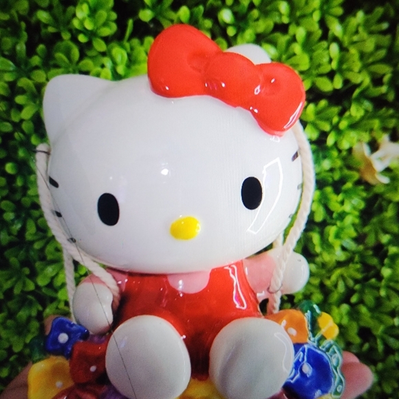 NWT Adorable Hello Kitty on swing ! Made by BLUE SKY ( Rare)with 💐 flowers. - Picture 11 of 11